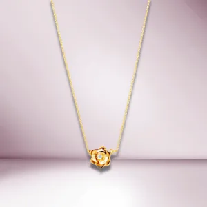 Ready to Ship Flower Diamond Necklace (0.07 ct.) in 18K Gold