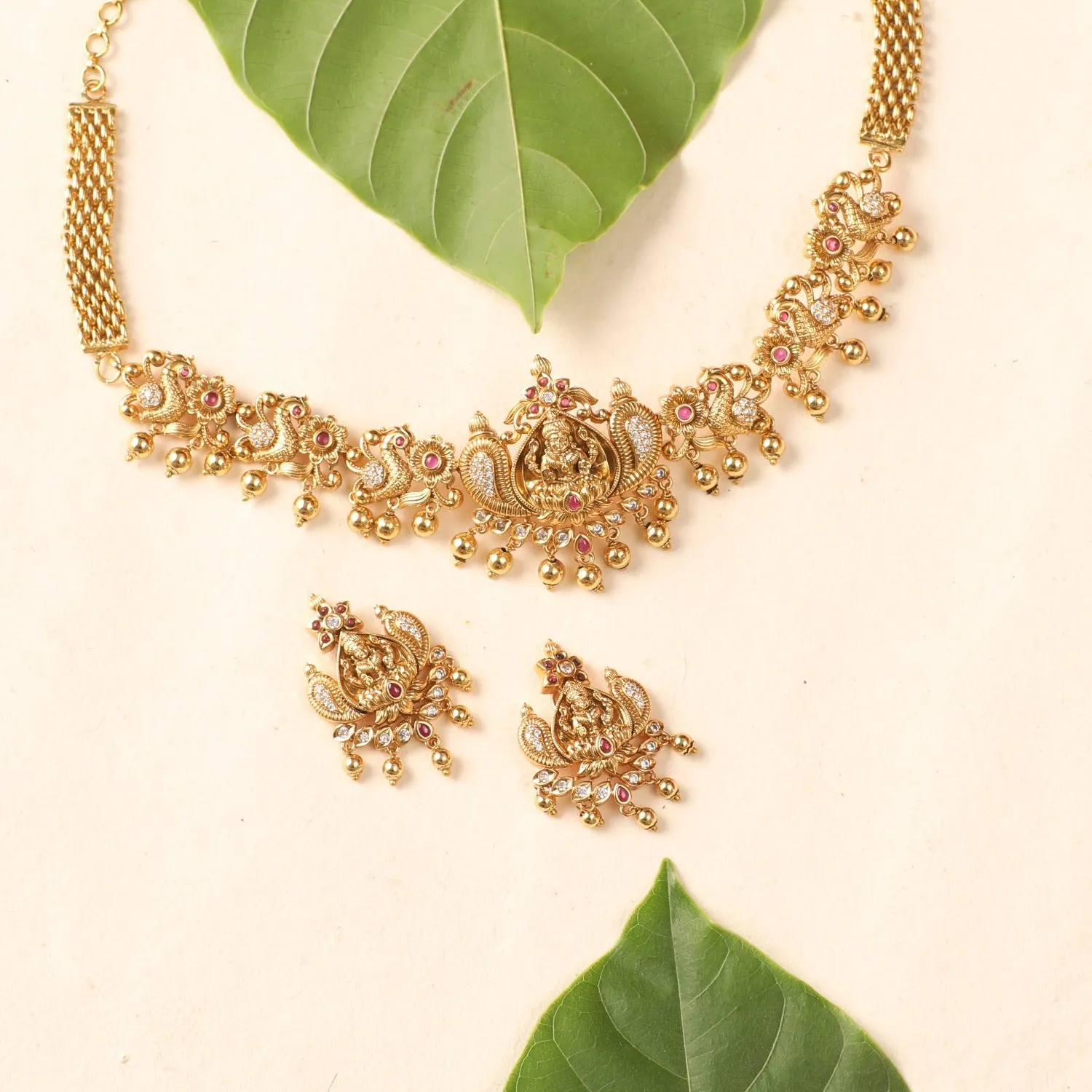 Sankha Antique Choker Set